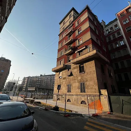 Guzzo B - Elegant Flat With Balcony At Bolivar M4 Metro * Milan