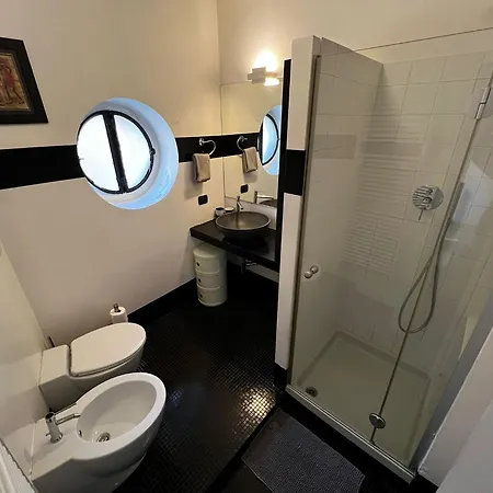 Guzzo B - Elegant Flat With Balcony At Bolivar M4 Metro *